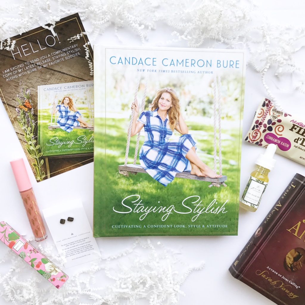 Staying Stylish with Candace Cameron Bure | tamaramenges.com/blog
